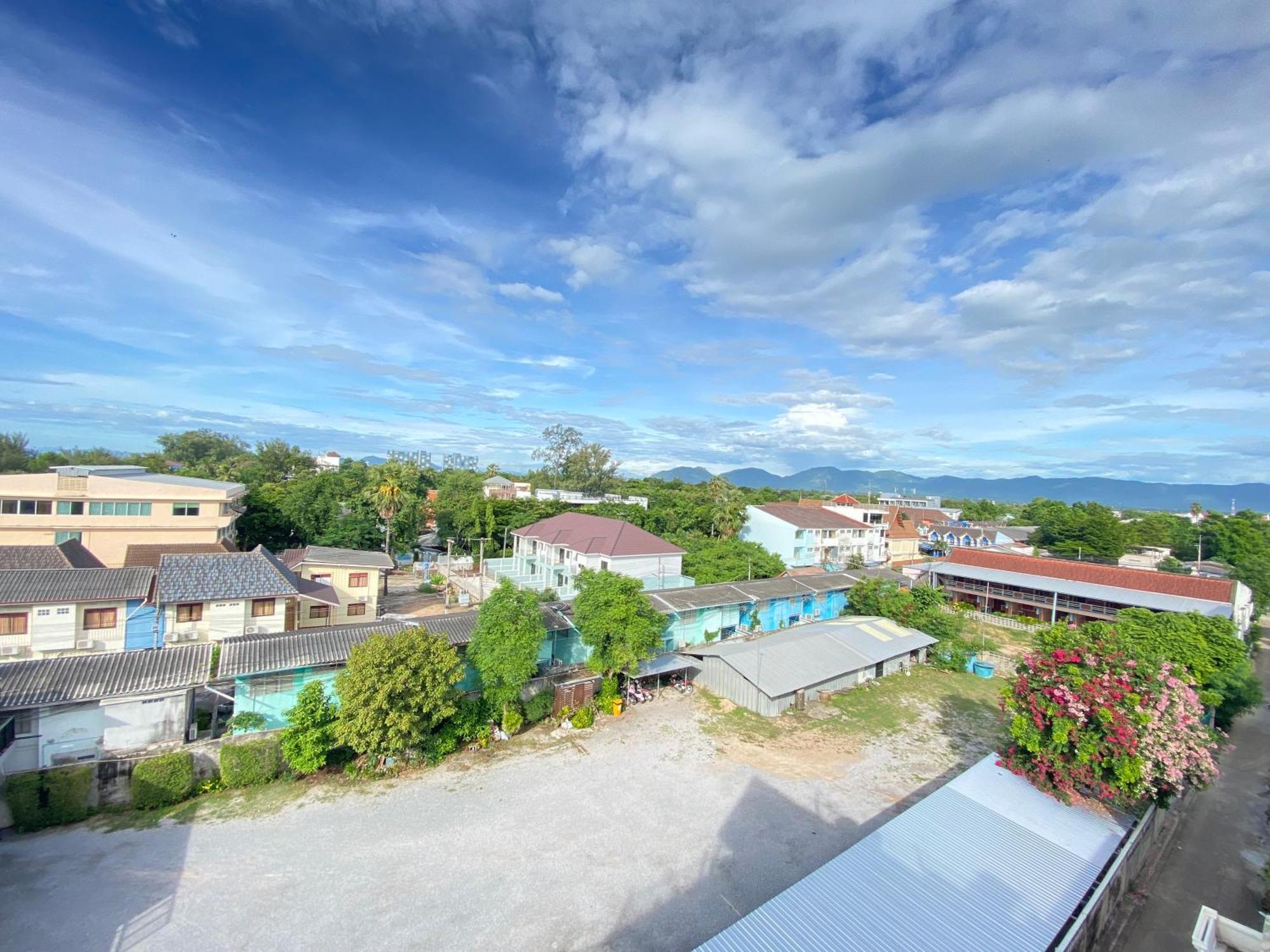 Dream Boutique Hotel Petchaburi Esterno foto